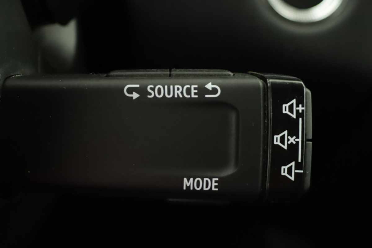 renault-captur-2024-gpl-999cc
