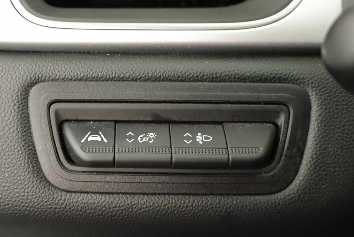 renault-captur-2024-gpl-999cc
