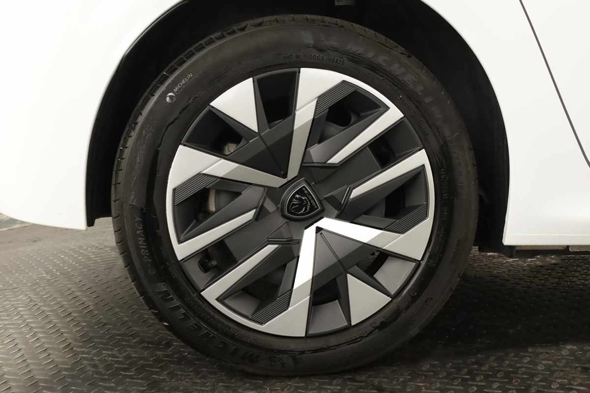 peugeot-e-208-2025-eletrico-0cc