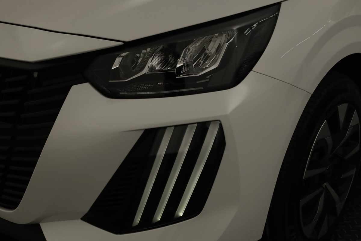 peugeot-e-208-2025-eletrico-0cc