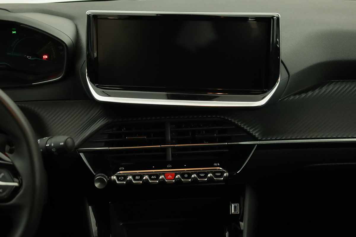 peugeot-e-208-2025-eletrico-0cc