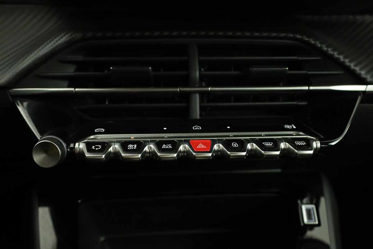 peugeot-e-208-2025-eletrico-0cc