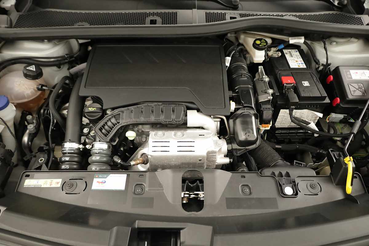 peugeot-2008-2025-gasolina-1199cc