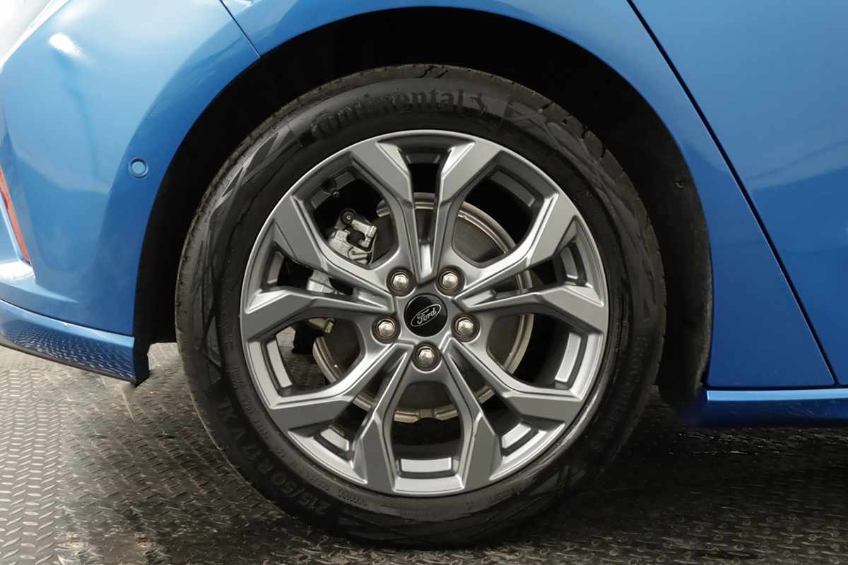 ford-focus-2025-gasolina-998cc