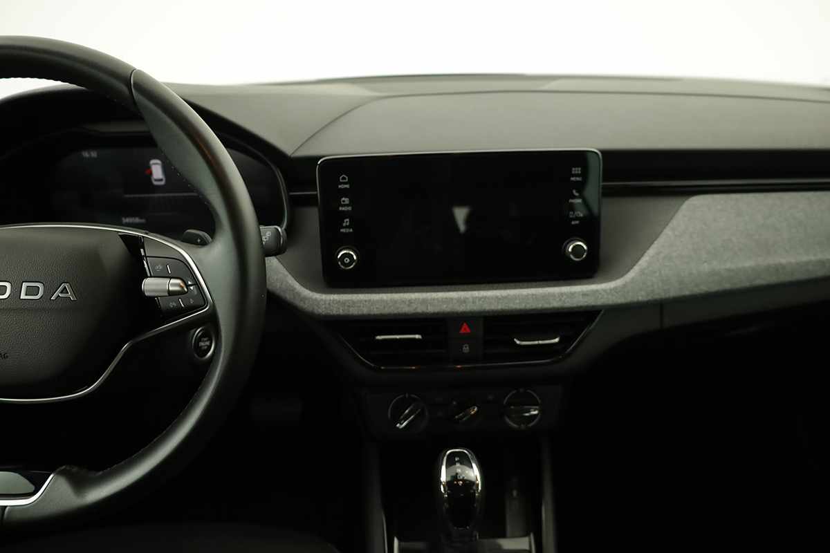 skoda-kamiq-2025-gasolina-999cc