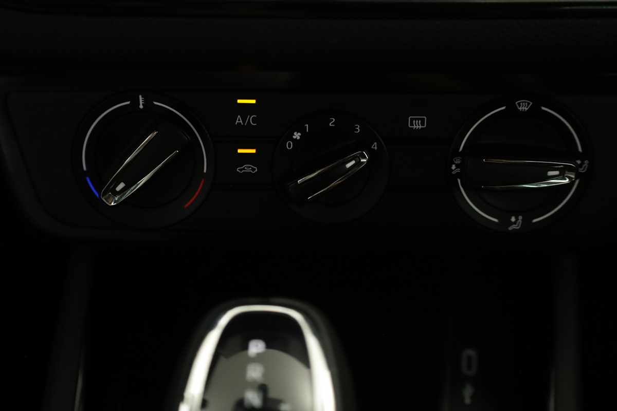 skoda-kamiq-2025-gasolina-999cc