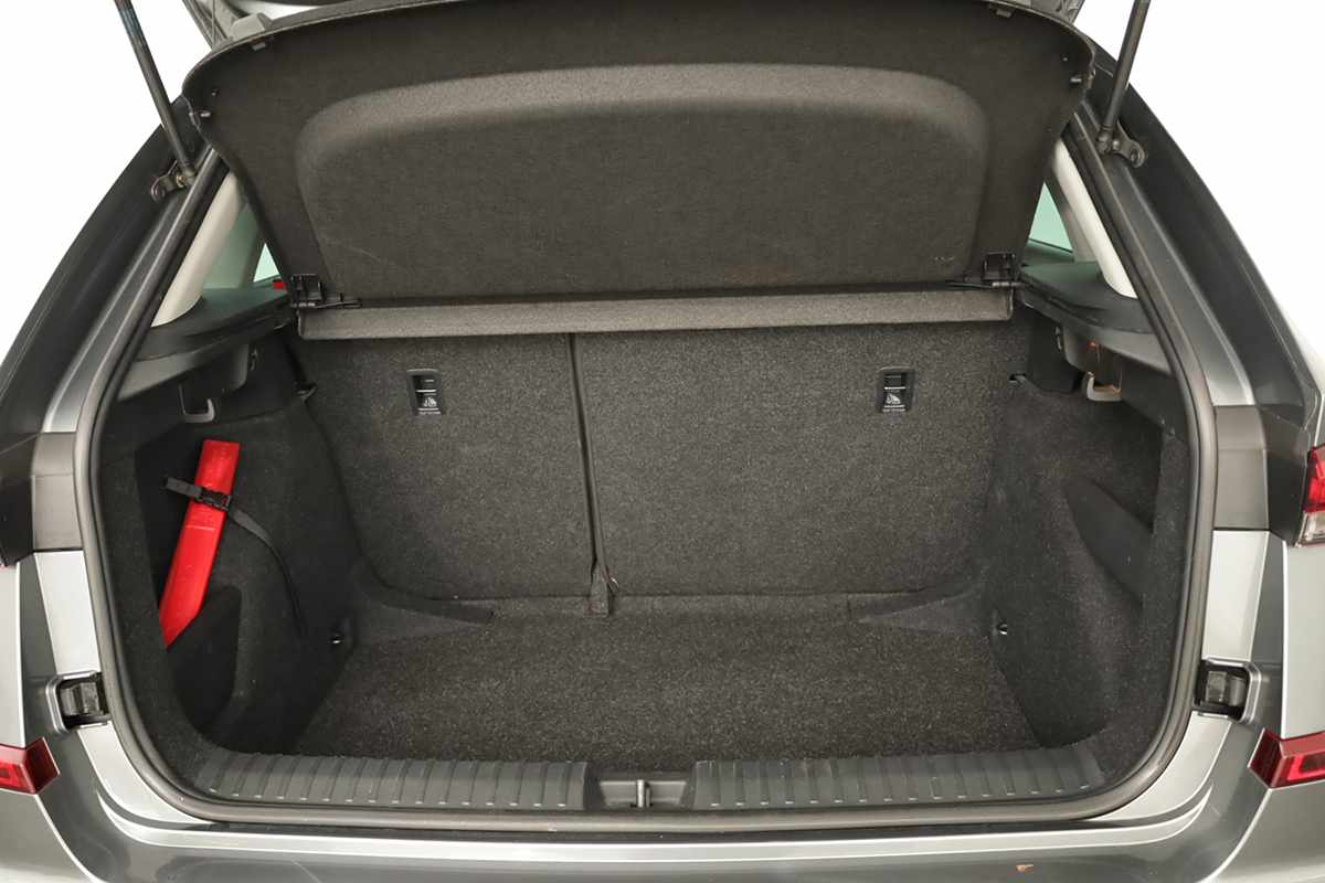 skoda-kamiq-2025-gasolina-999cc