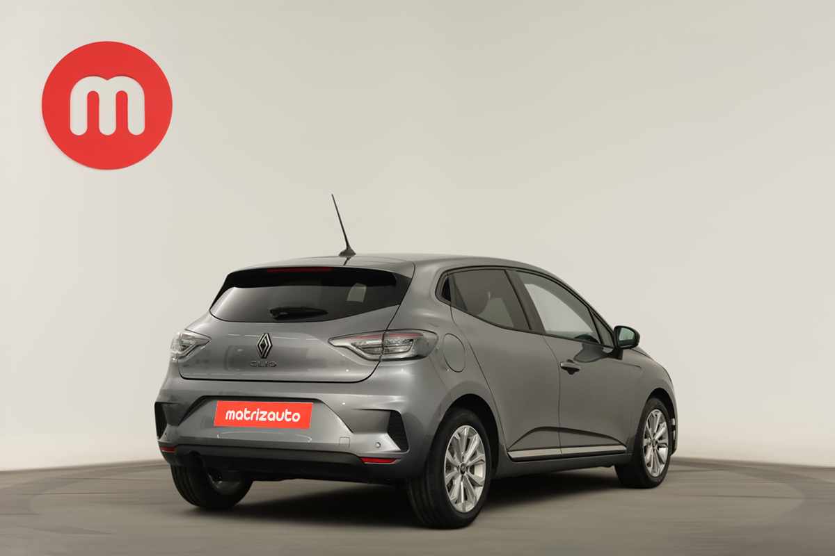 renault-clio-2024-gpl-999cc