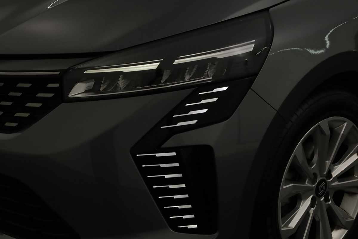 renault-clio-2024-gpl-999cc