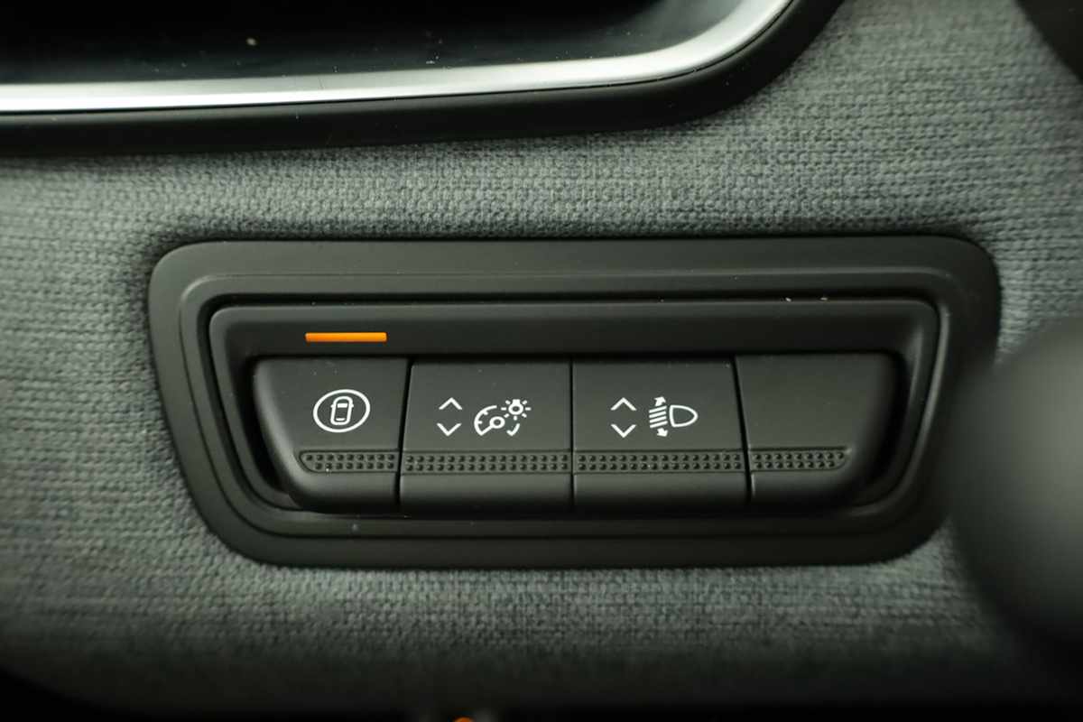 renault-clio-2024-gpl-999cc