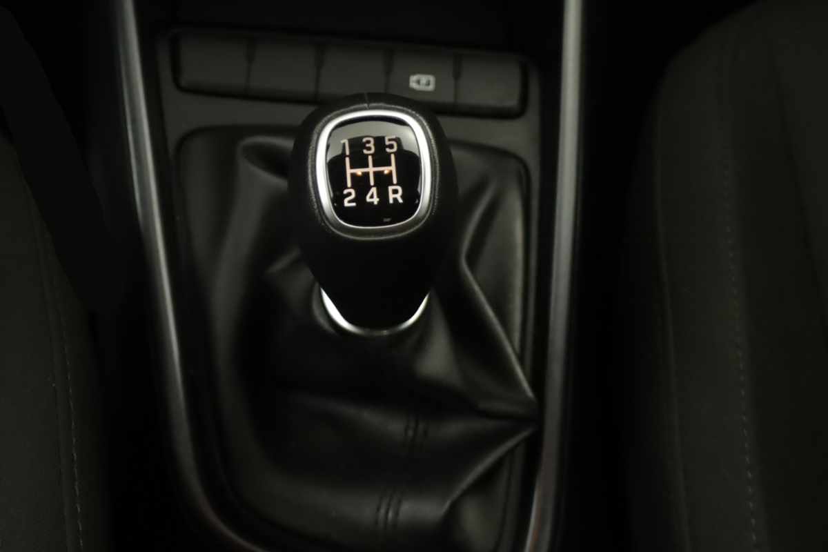 hyundai-i20-2025-gasolina-1197cc