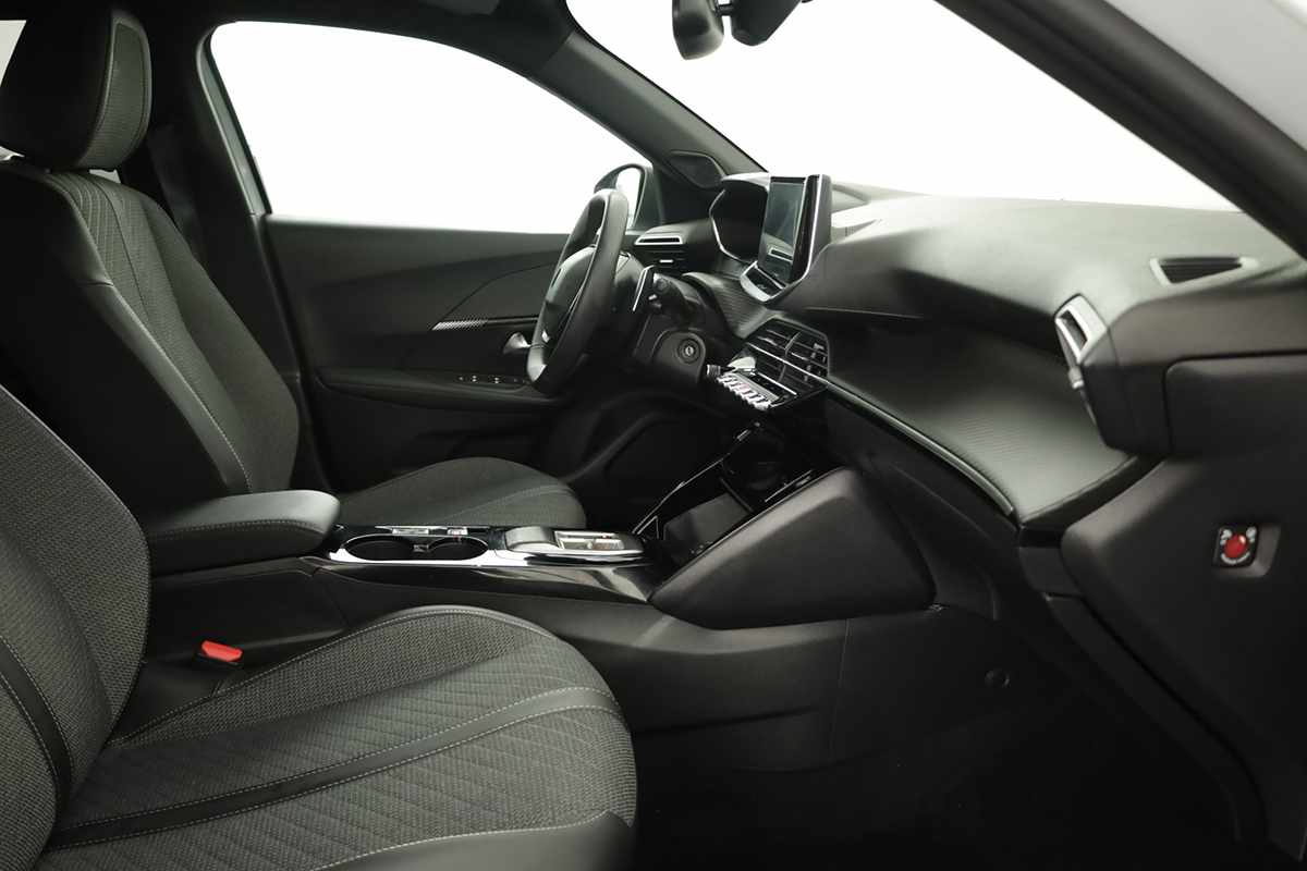 peugeot-2008-2025-gasolina-1199cc