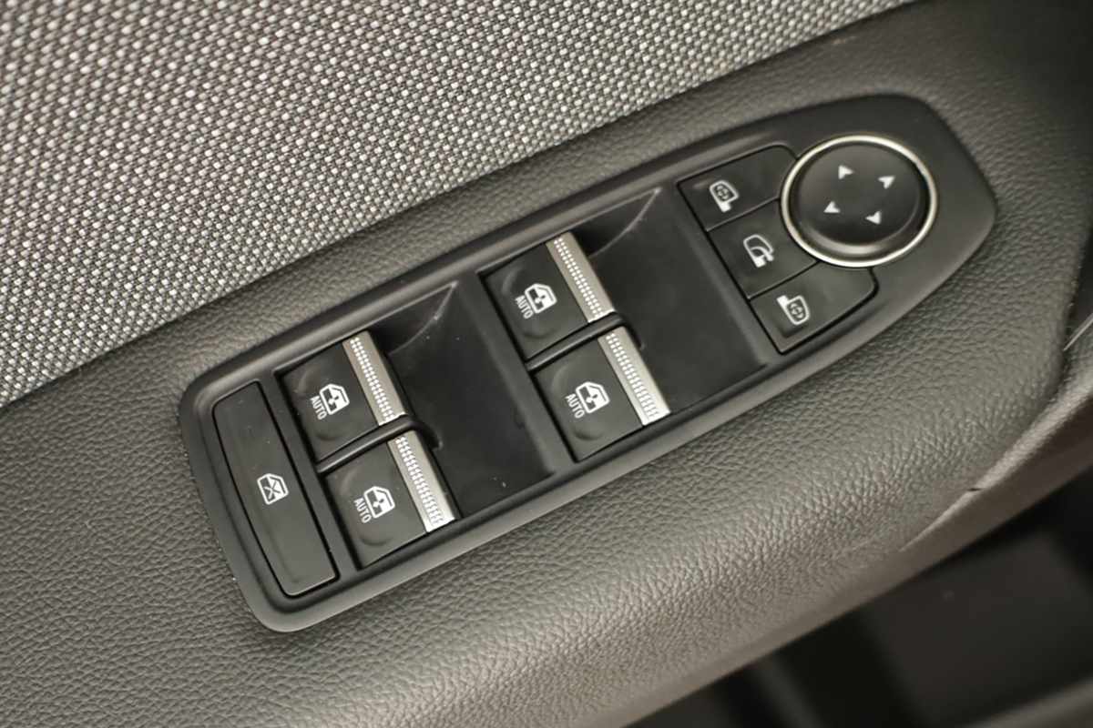 renault-captur-2026-gasolina-1199cc