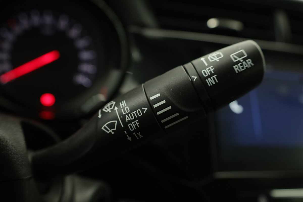 opel-corsa-2025-gasolina-1199cc