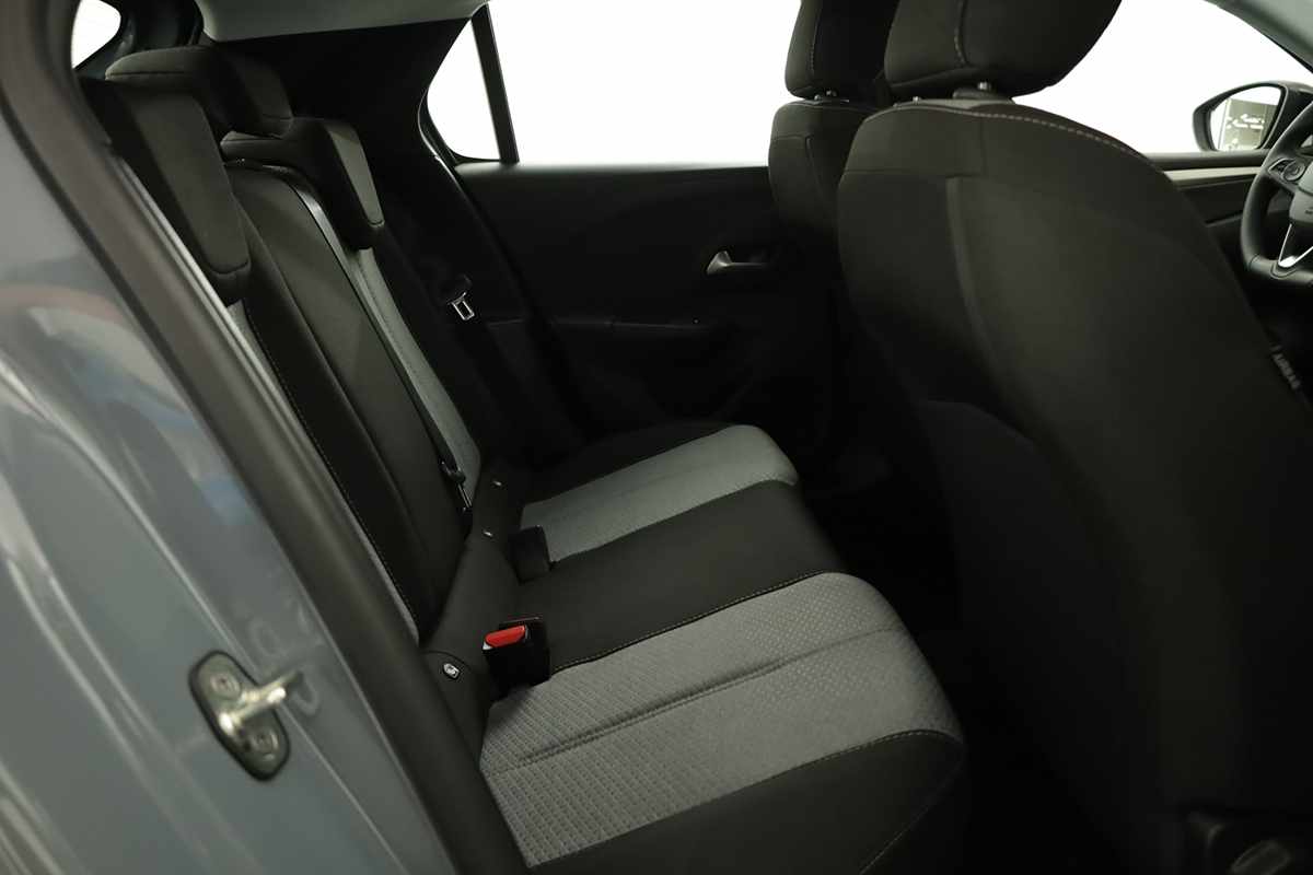 opel-corsa-2025-gasolina-1199cc