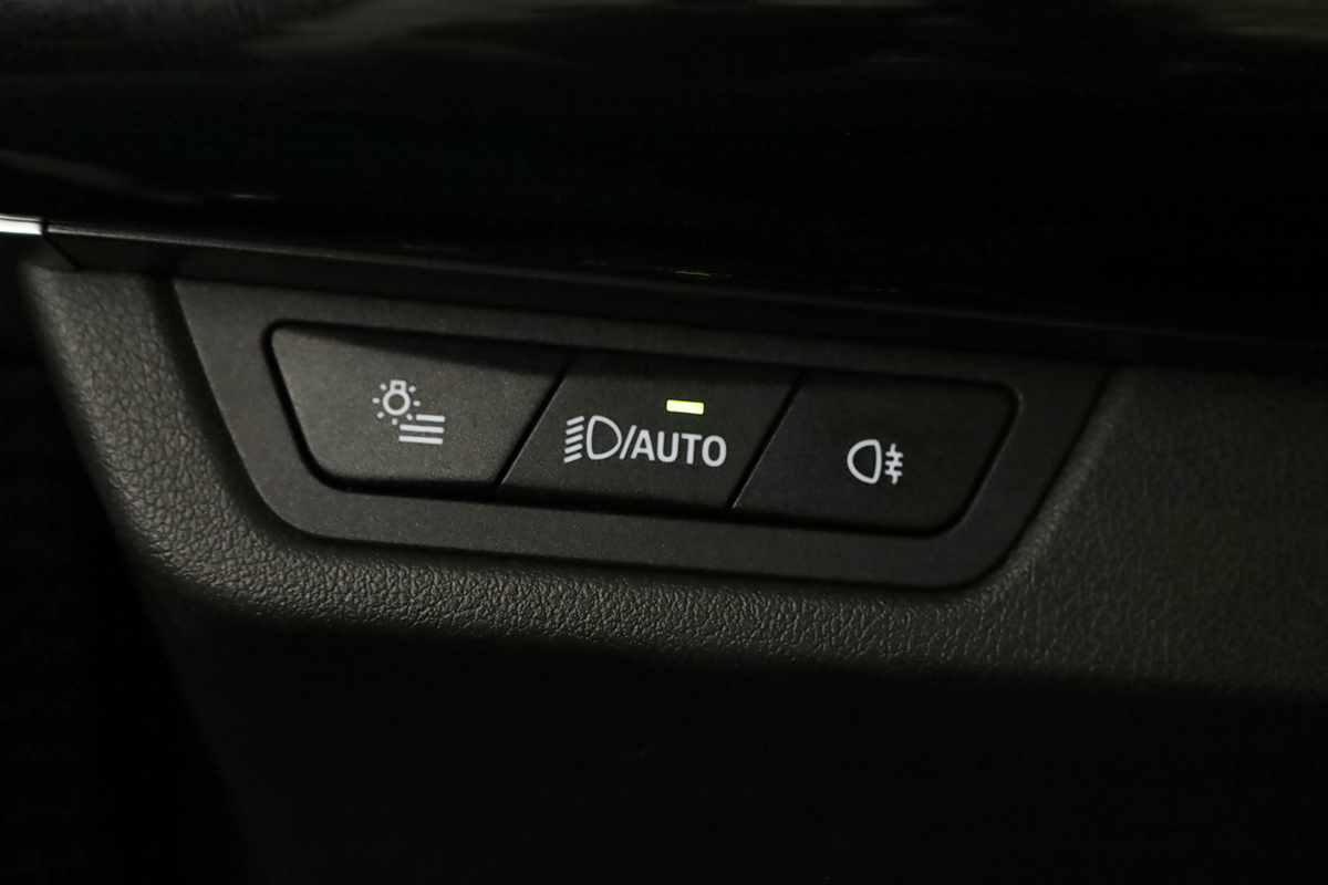 bmw-x1-2025-hibrido-a-gasolina-1499cc
