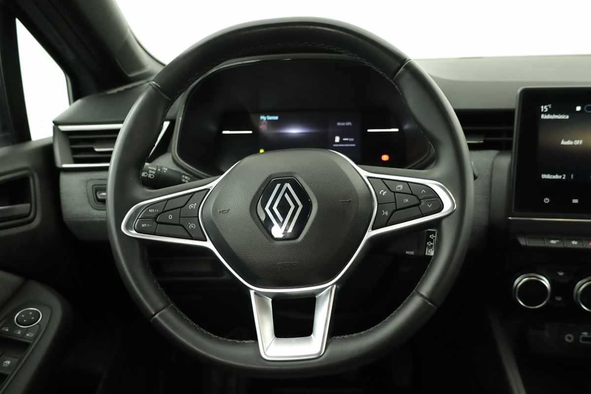 renault-clio-2024-gpl-999cc