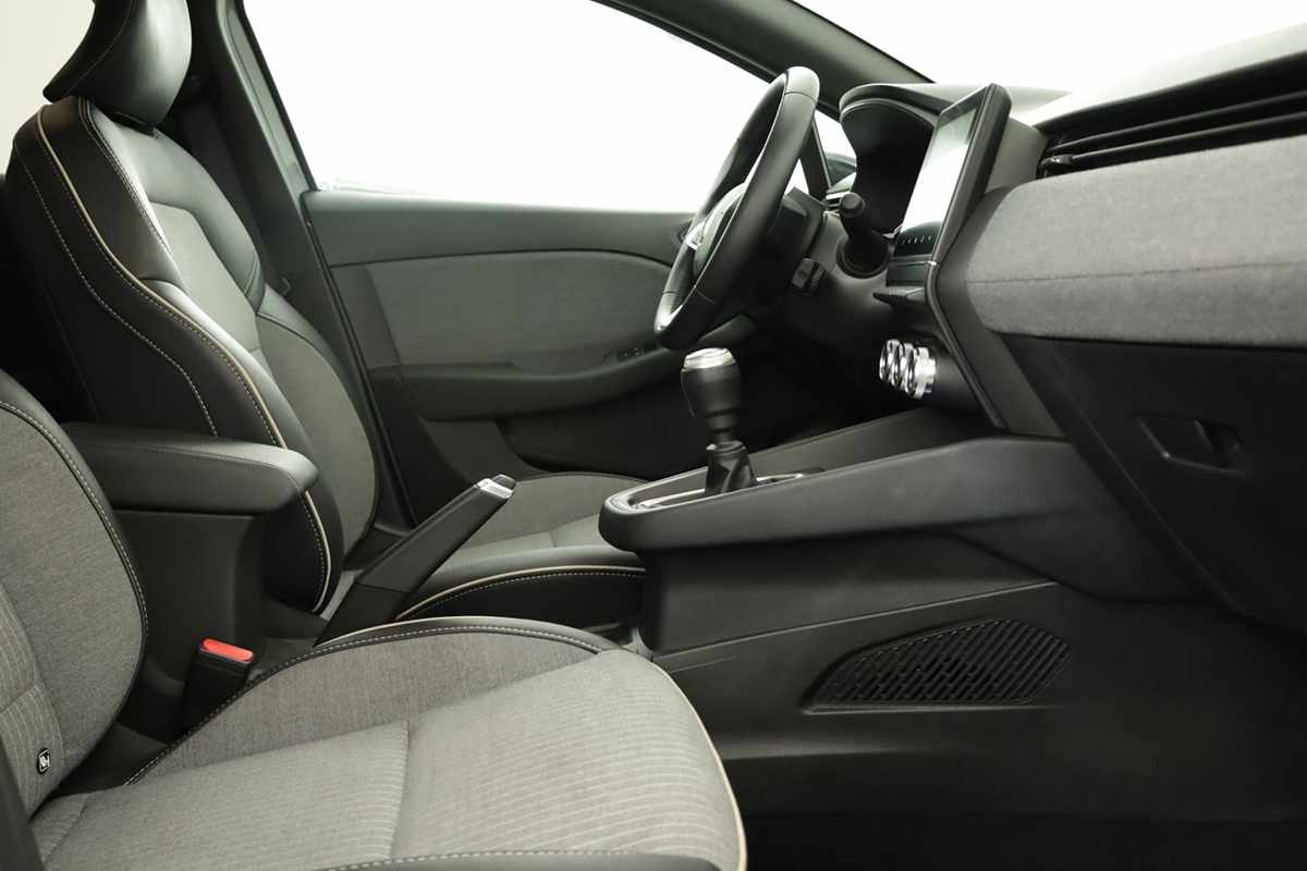renault-clio-2024-gpl-999cc