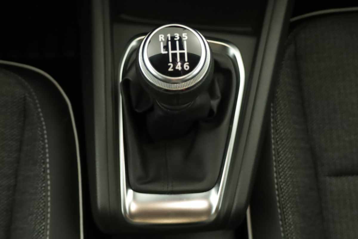 renault-captur-2023-gpl-999cc