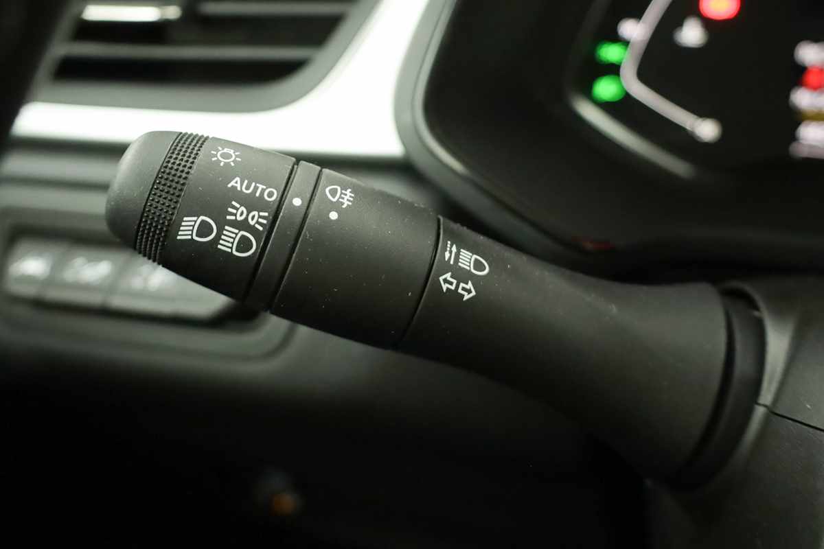 renault-captur-2023-gpl-999cc