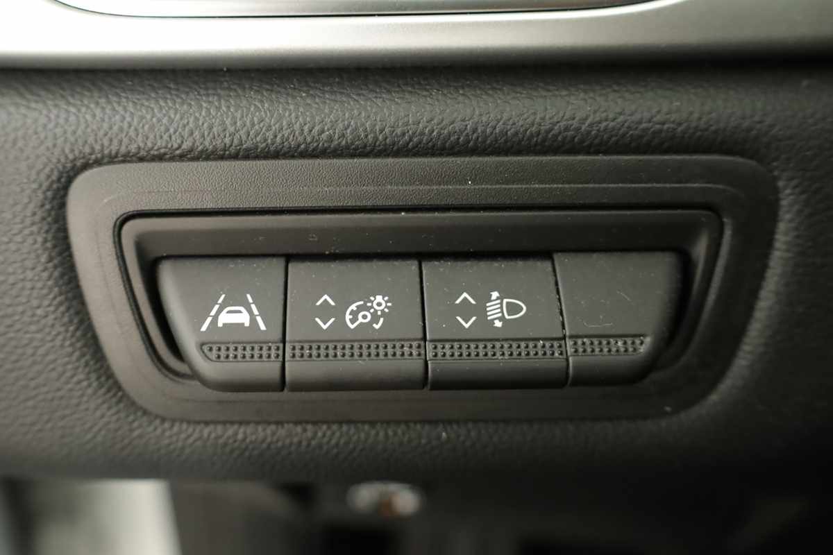 renault-captur-2023-gpl-999cc