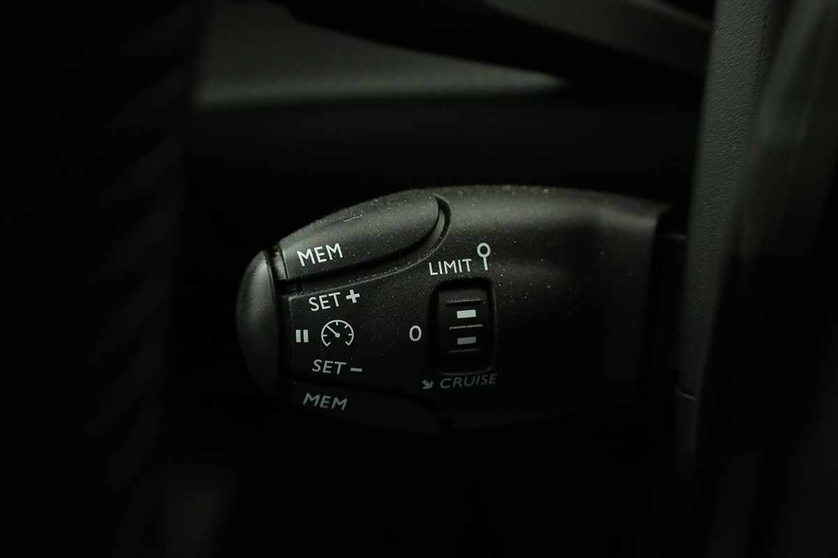 peugeot-2008-2025-gasolina-1199cc