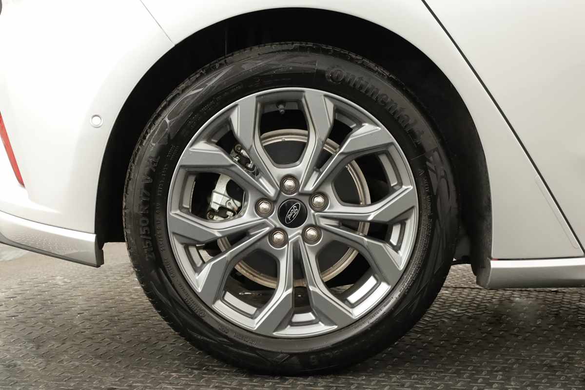 ford-focus-2025-gasolina-998cc