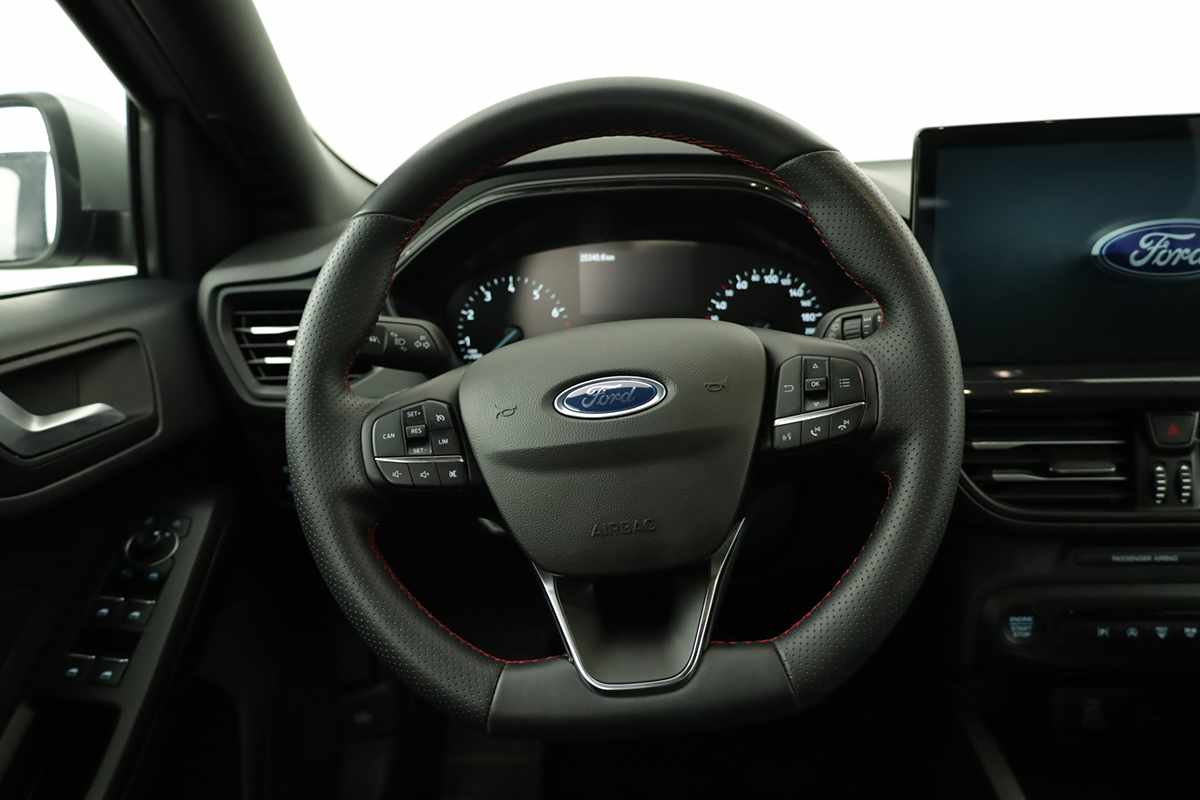 ford-focus-2025-gasolina-998cc
