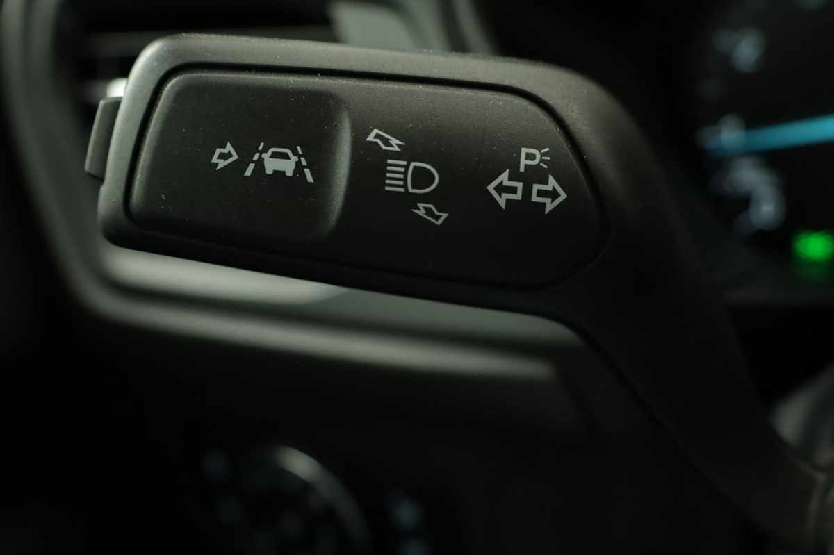 ford-focus-2025-gasolina-998cc