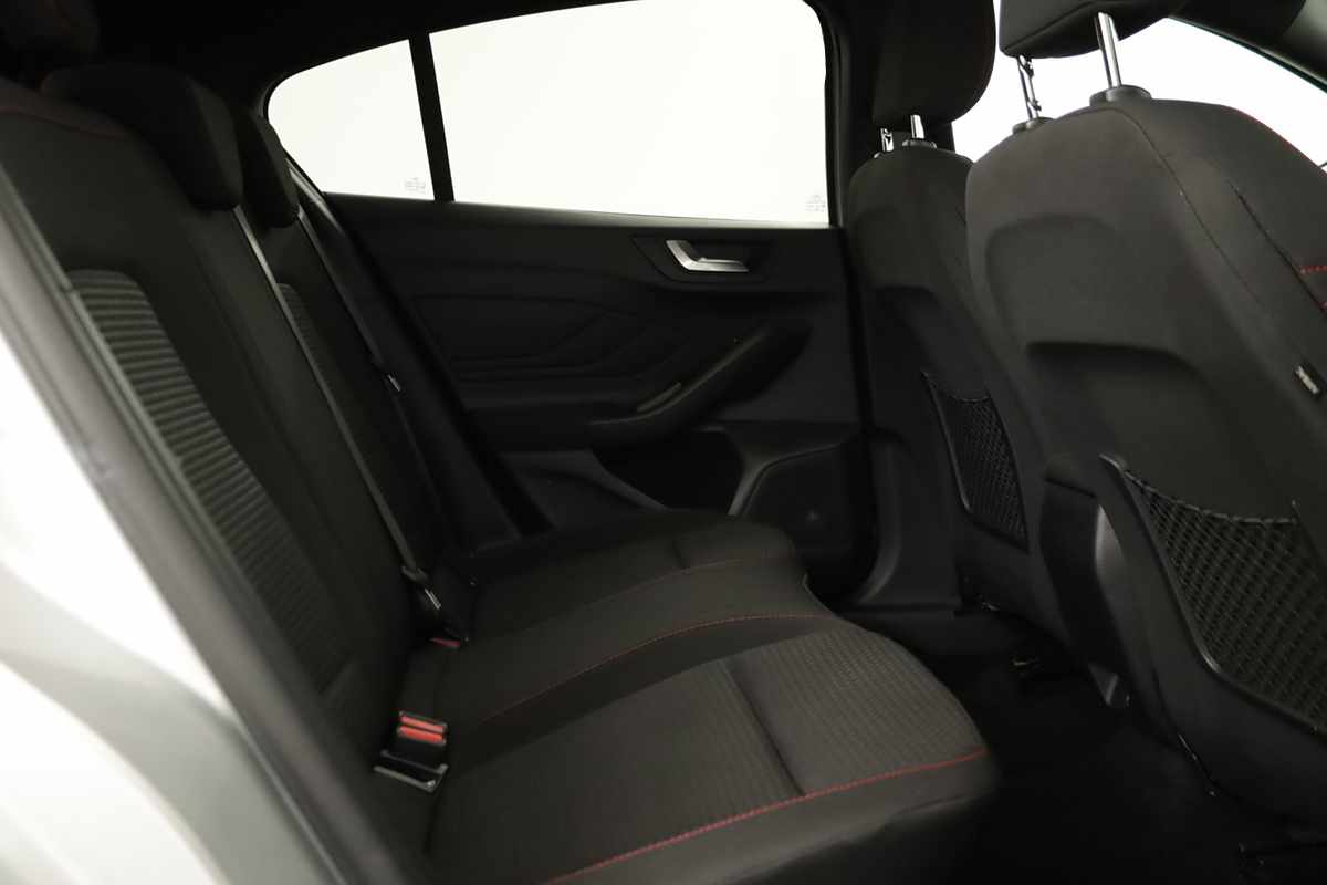 ford-focus-2025-gasolina-998cc