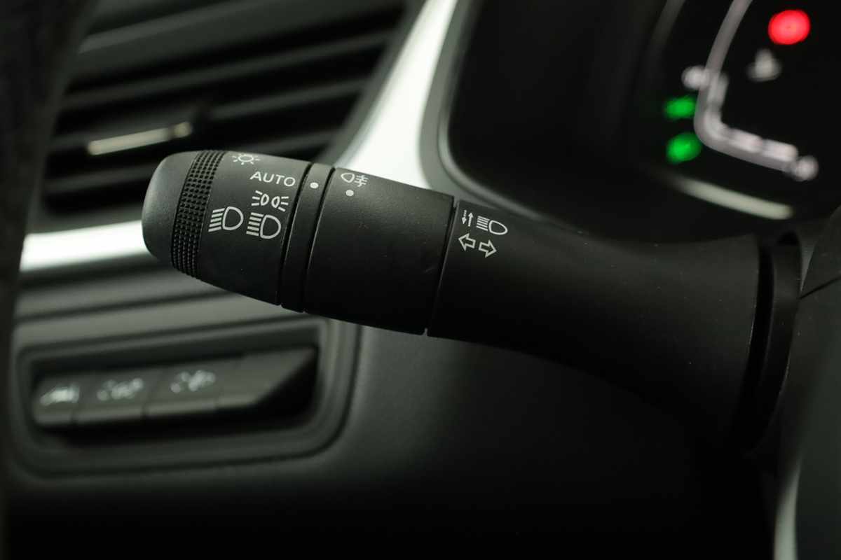renault-captur-2023-gpl-999cc