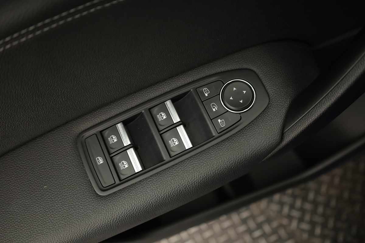renault-captur-2023-gpl-999cc