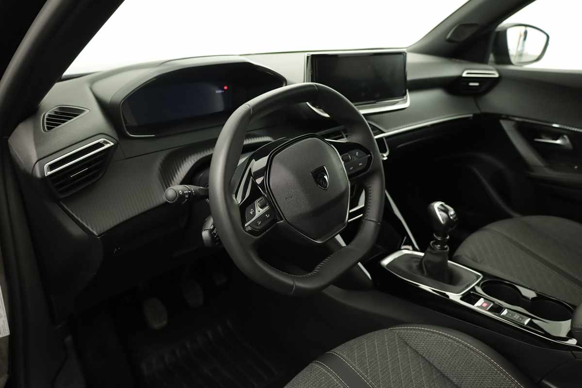 peugeot-2008-2025-gasolina-1199cc