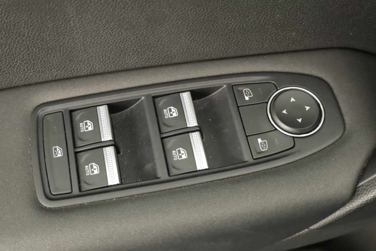 renault-captur-2024-gasolina-999cc