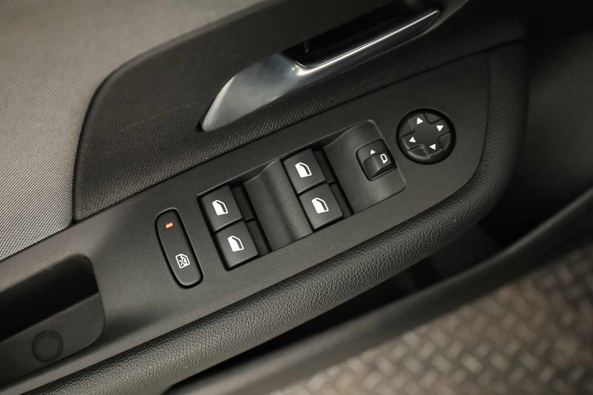 opel-mokka-2025-gasolina-1199cc