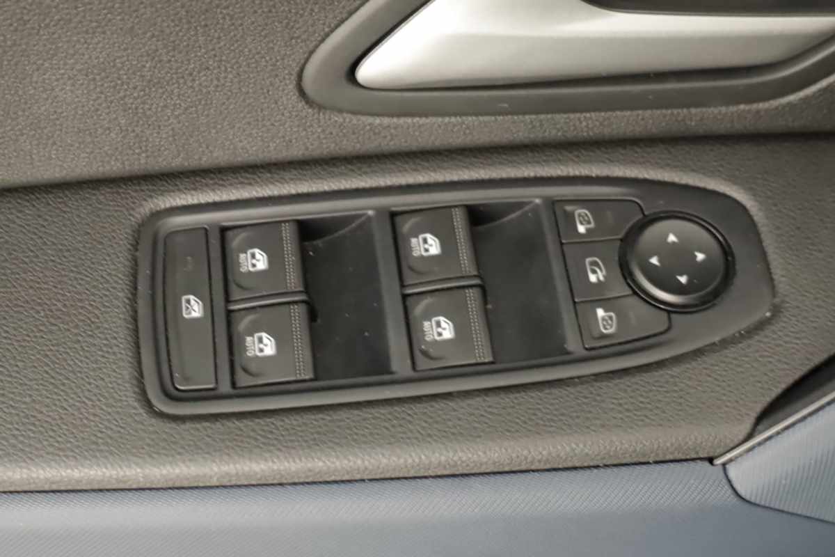 dacia-duster-2025-gasolina-999cc