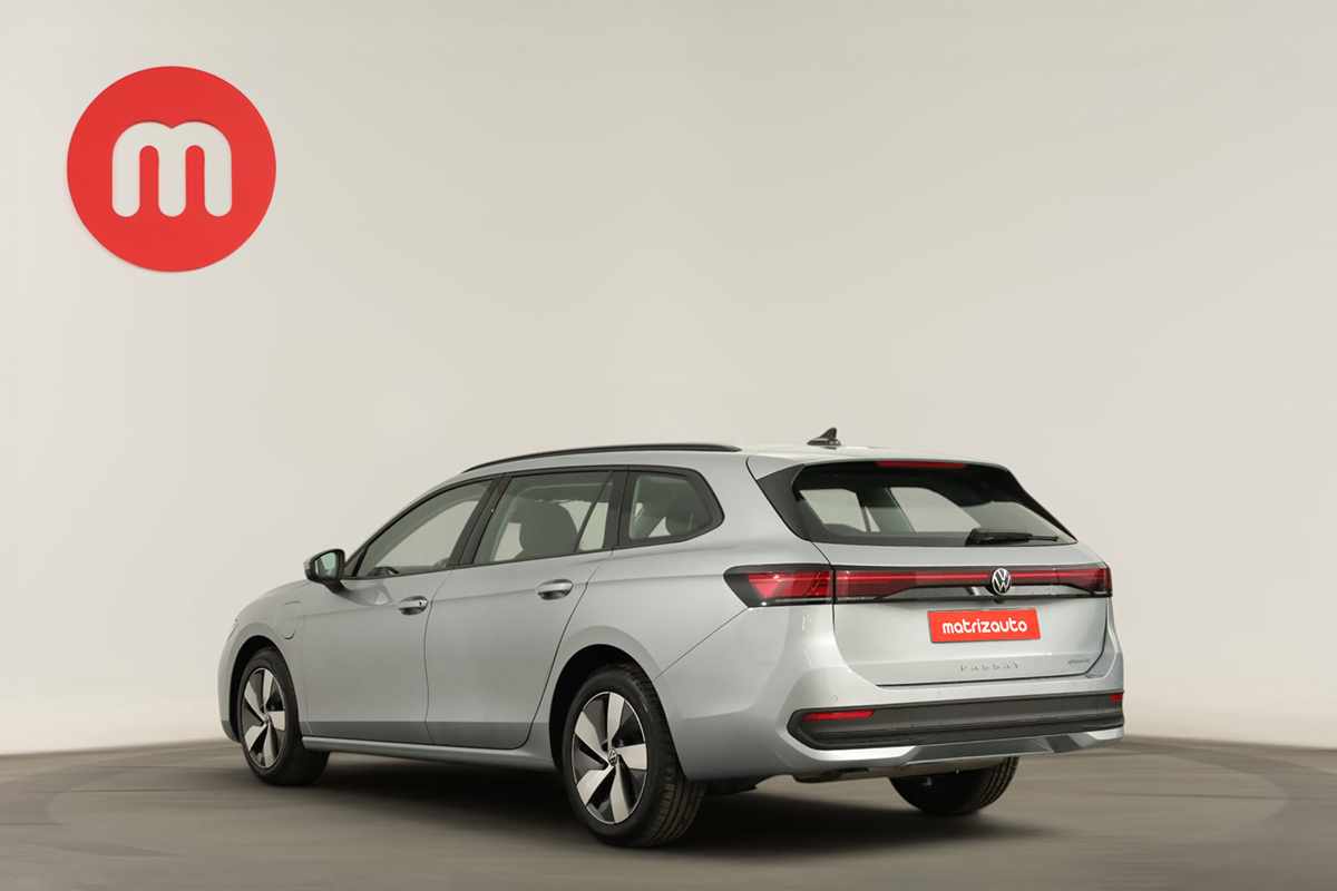 volkswagen-passat-variant-2025-hibrido-a-gasolina-1498cc