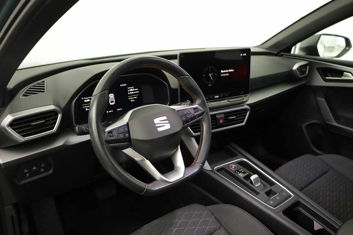 seat-leon-st-2025-hibrido-a-gasolina-1498cc