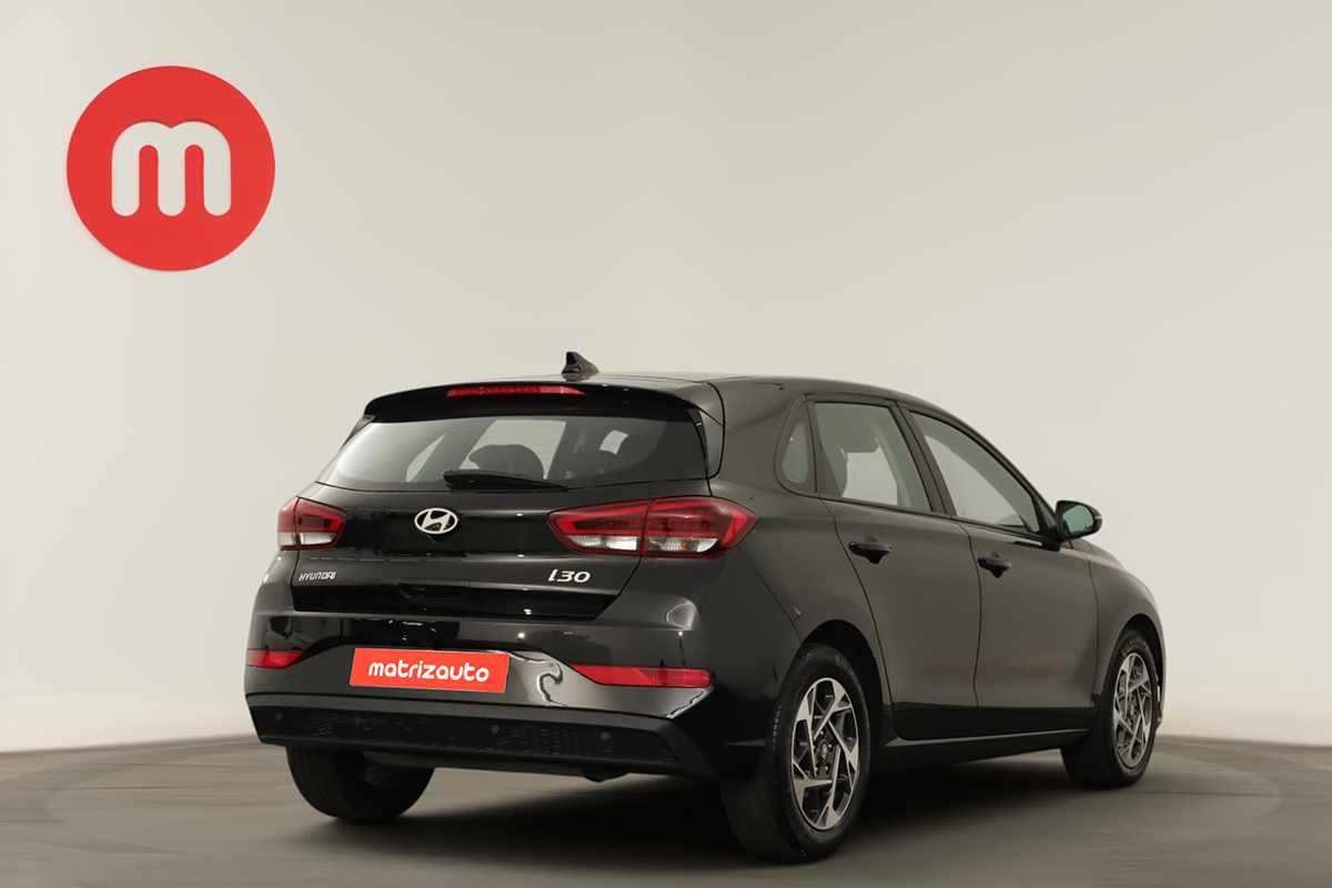 hyundai-i30-2025-gasolina-998cc