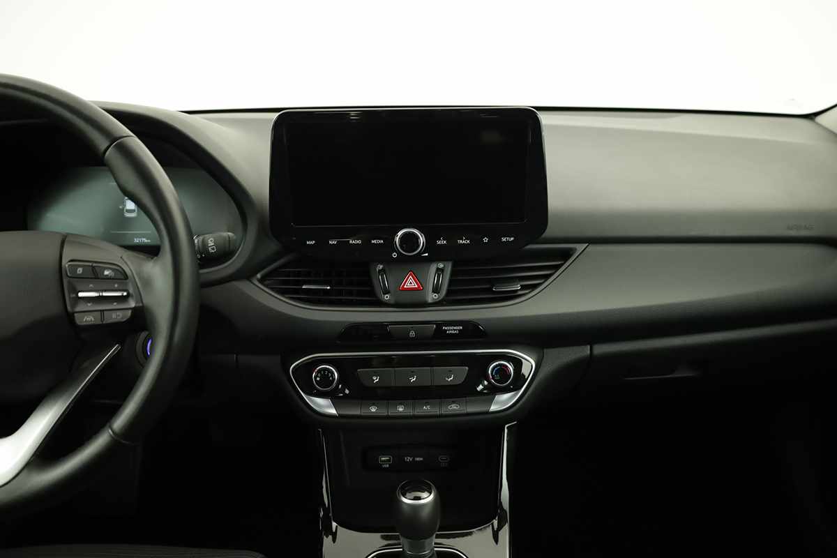 hyundai-i30-2025-gasolina-998cc