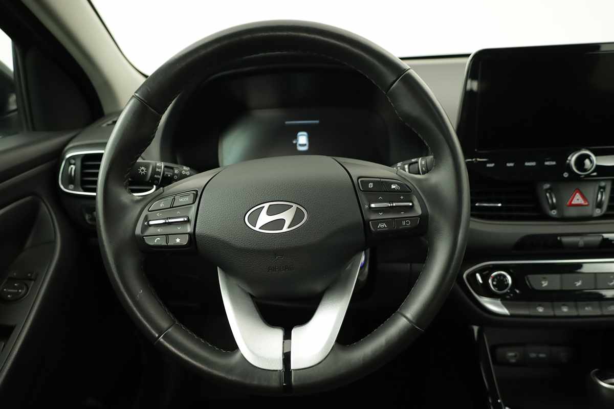 hyundai-i30-2025-gasolina-998cc