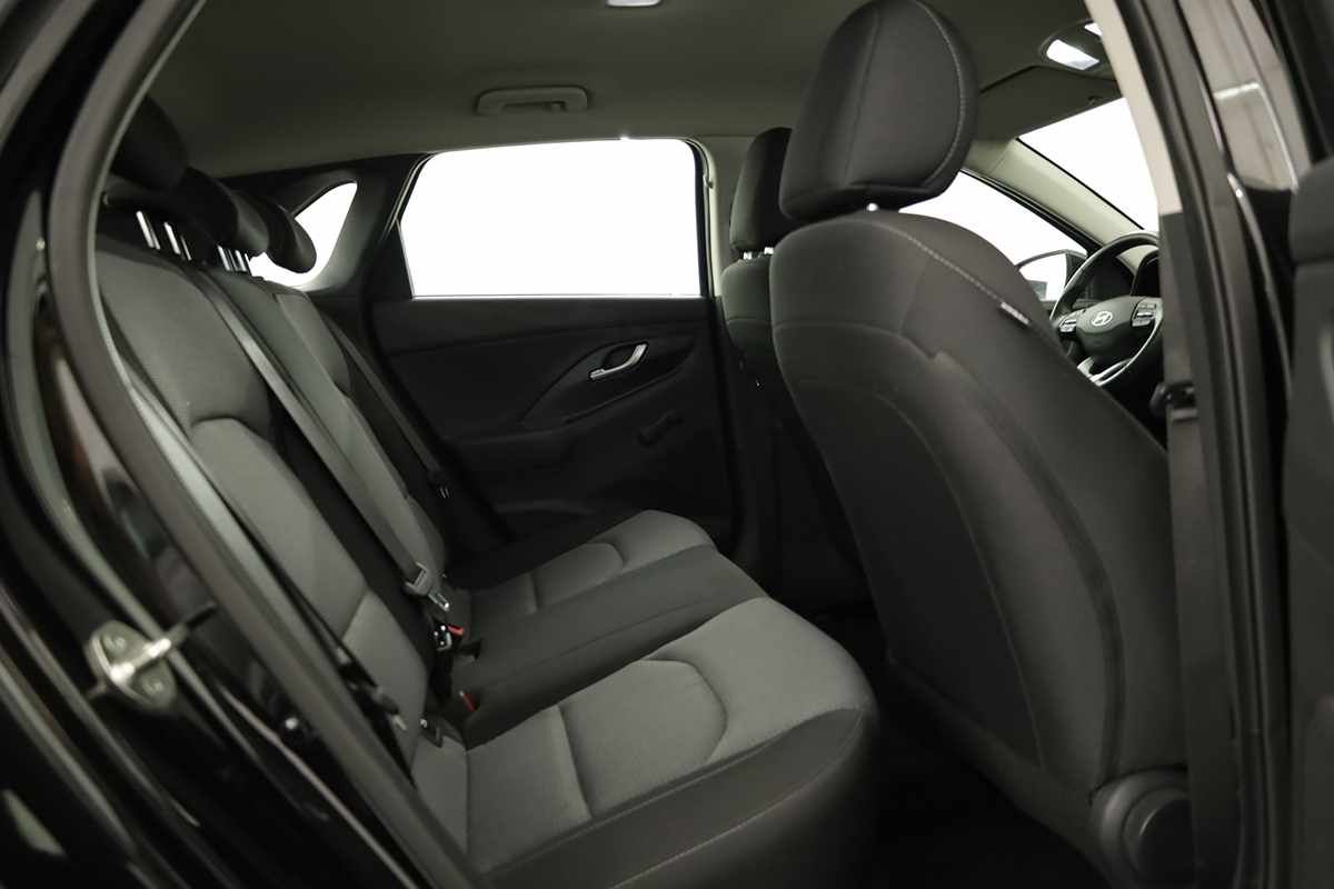 hyundai-i30-2025-gasolina-998cc