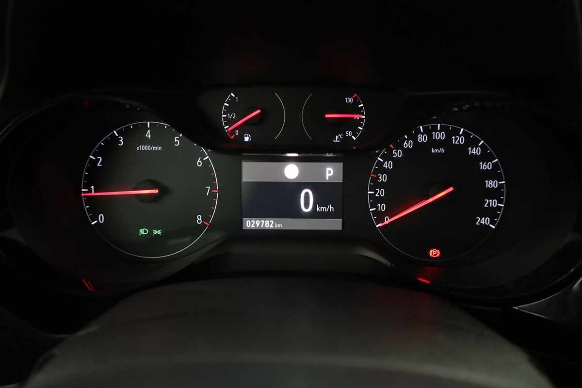 opel-corsa-2025-gasolina-1199cc