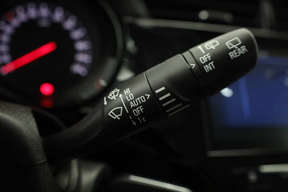 opel-corsa-2025-gasolina-1199cc