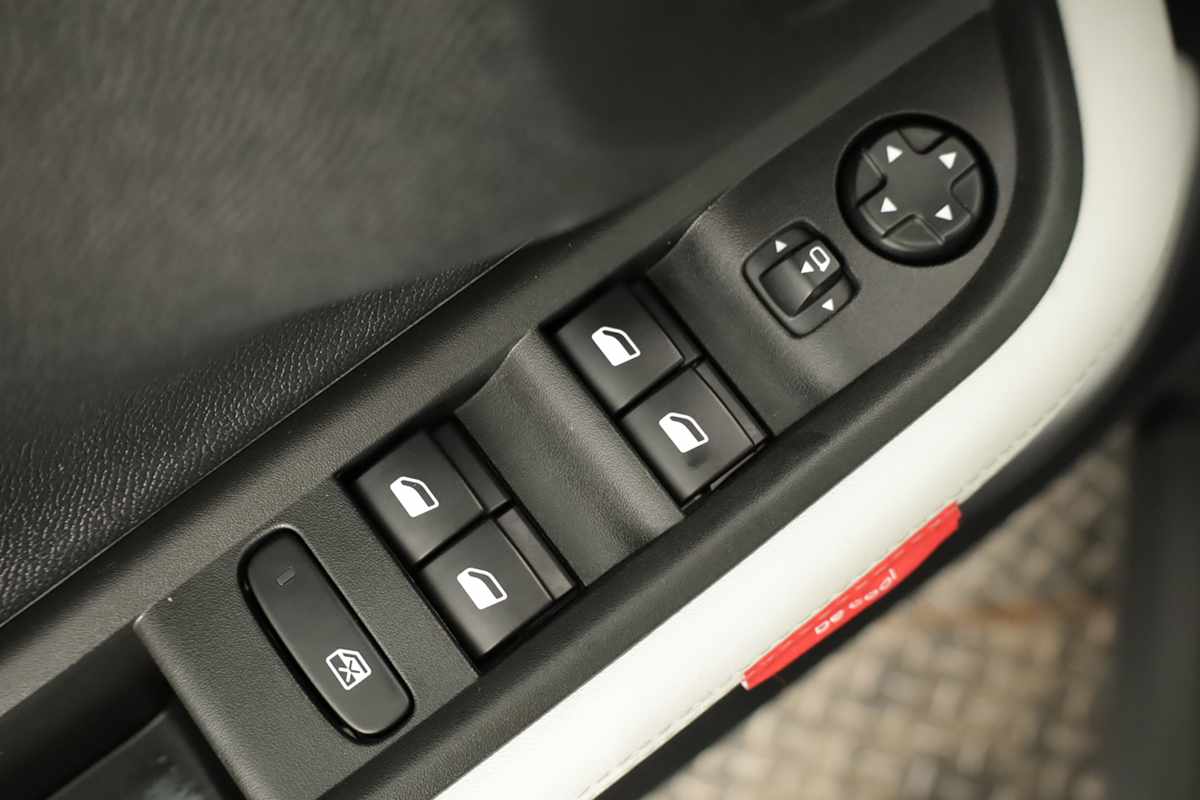 citroen-c3-2025-eletrico-0cc