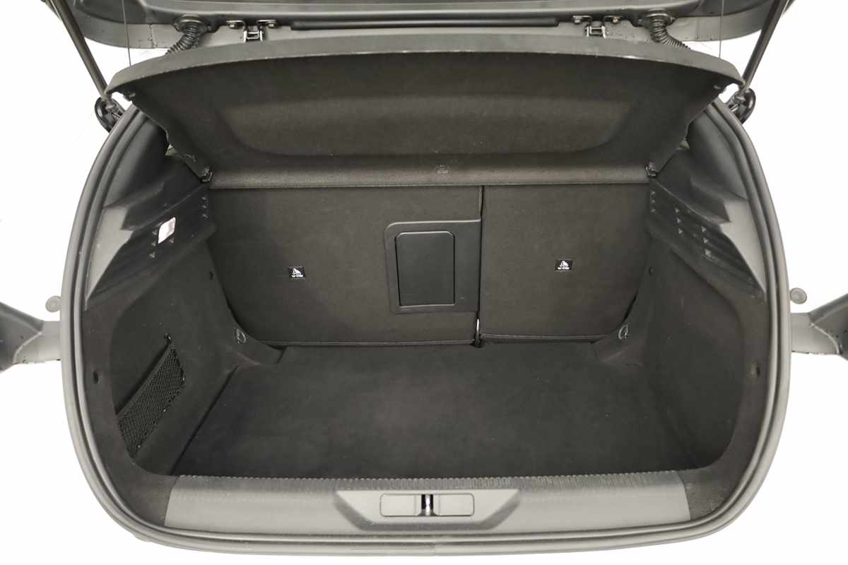 peugeot-308-2024-gasolina-1199cc