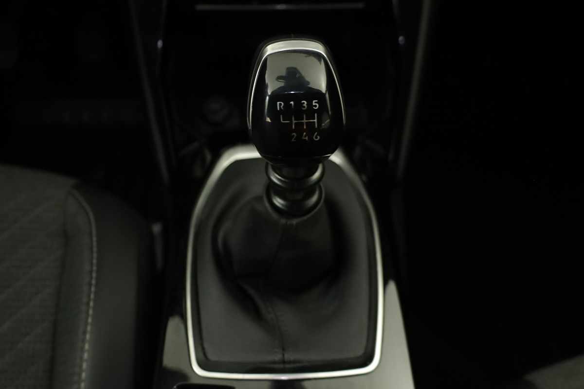 peugeot-2008-2025-gasolina-1199cc