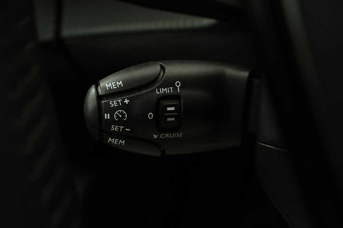peugeot-2008-2025-gasolina-1199cc