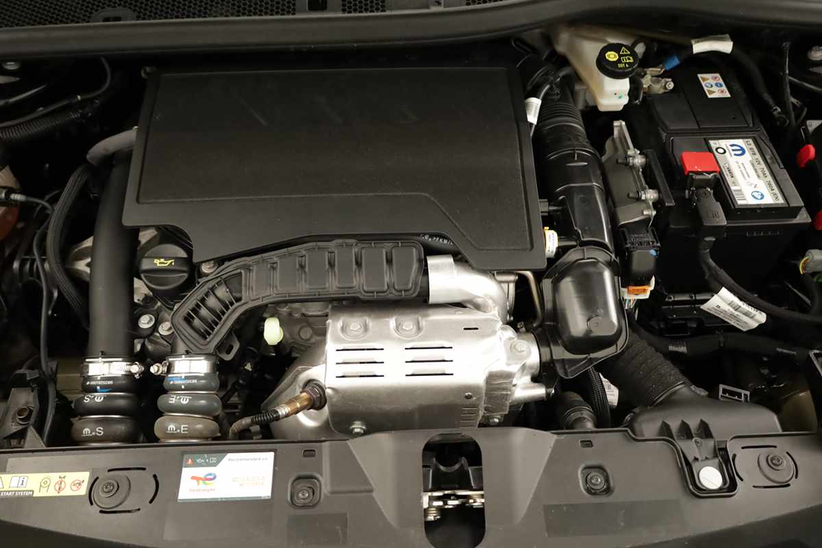 peugeot-2008-2025-gasolina-1199cc