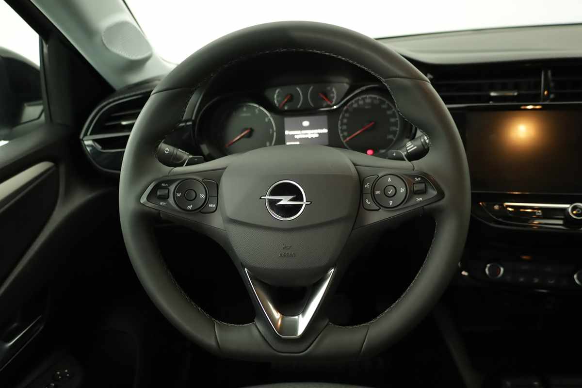 opel-corsa-2025-gasolina-1199cc